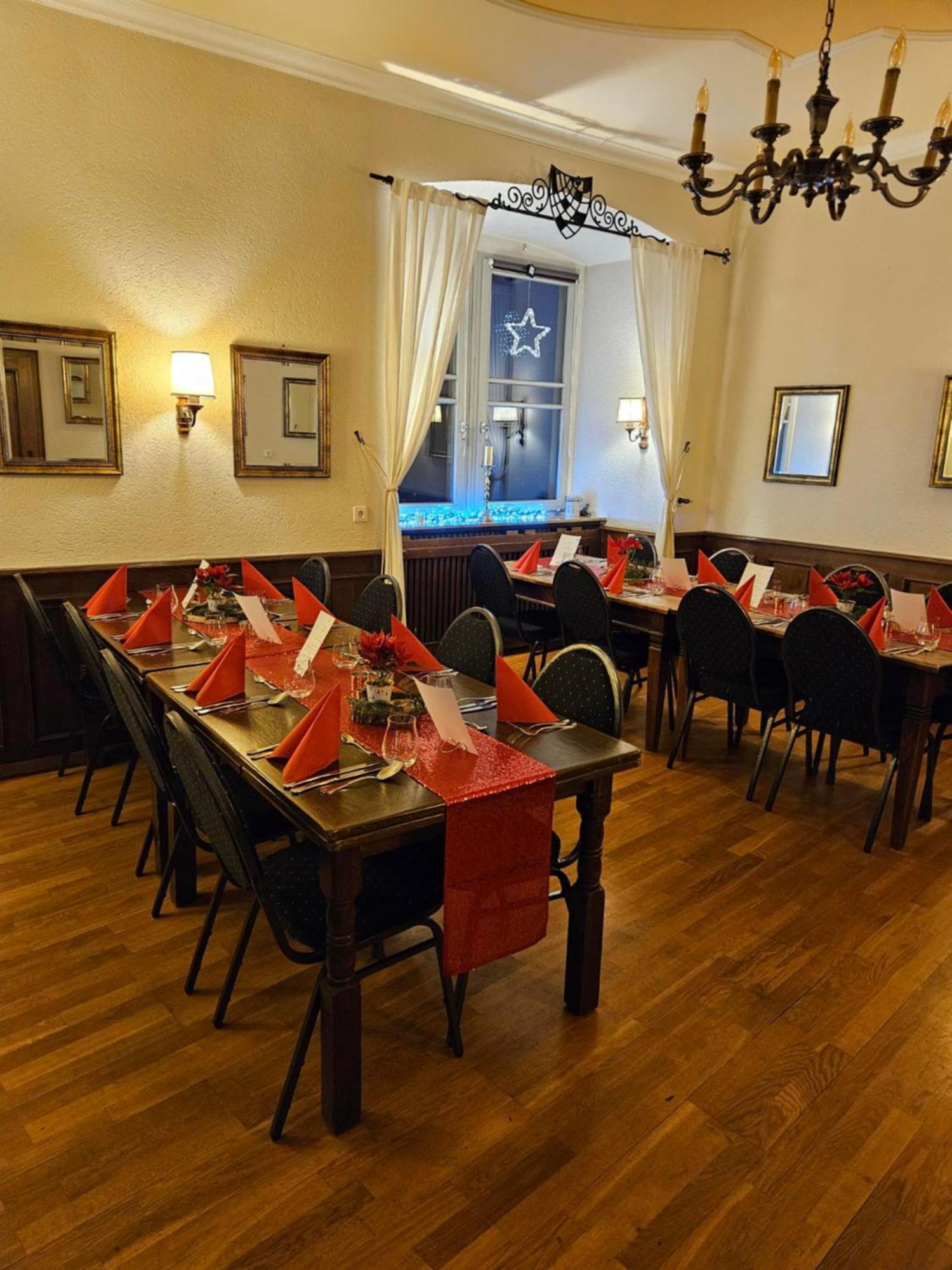 Eventlocation & Hotel Schloss Neuburg Obrigheim Eksteriør bilde